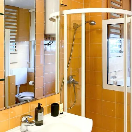 Laurent Apartament